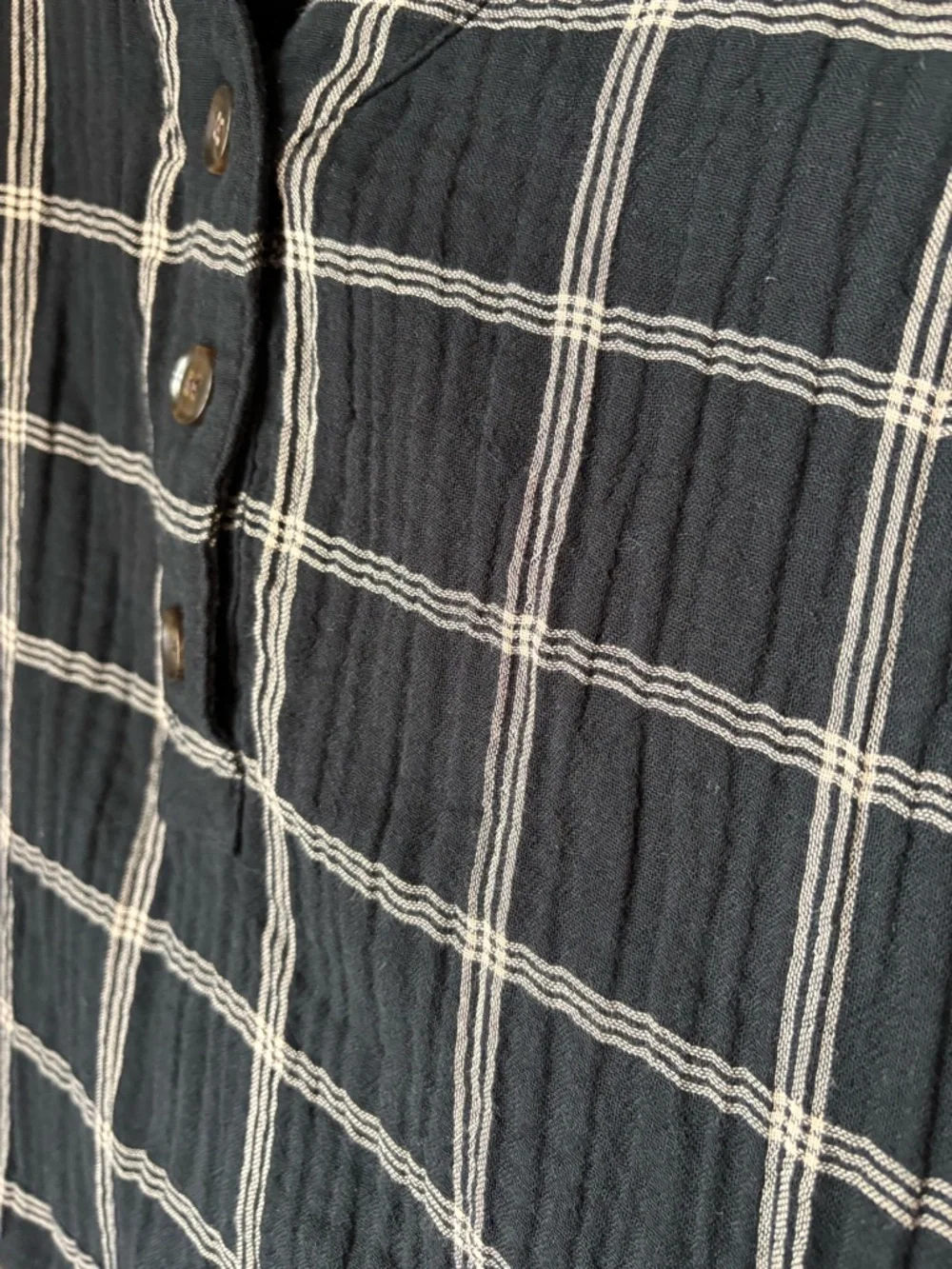 Madewell Black Plaid Button-Front Long Sleeve Top - Picture 4 of 5